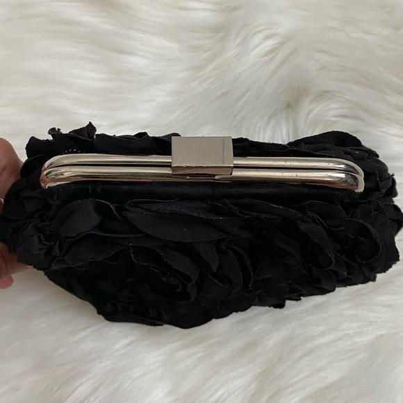 Elegant White House Black Market Black Floral Motif Evening Clutch - Picture 4 of 14